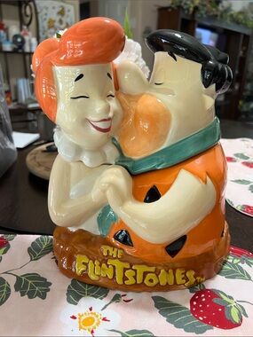 EUC The Flintstones Ceramic Cookie Jar - Fred & Wilma in Orange